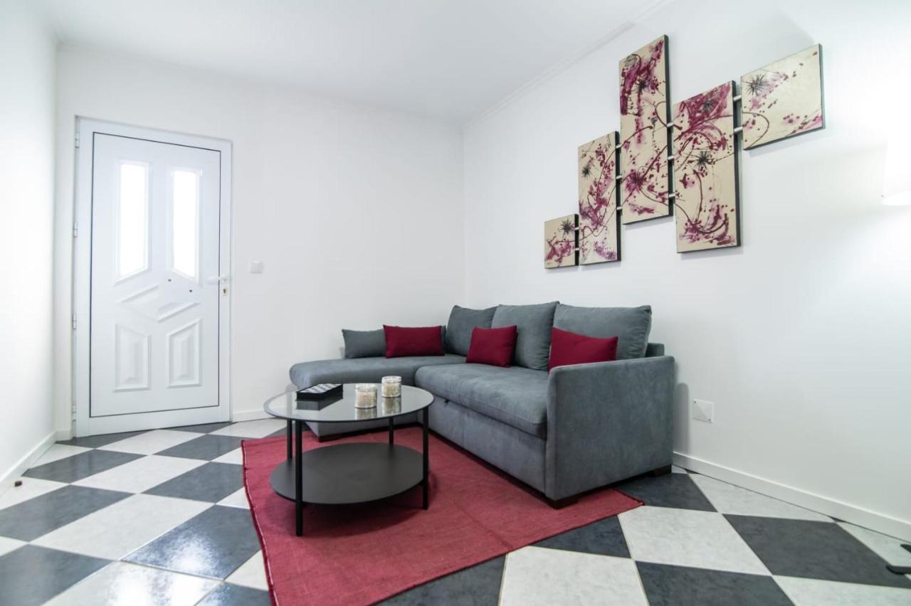 הוילה פובואסאו Casa Xadrez מראה חיצוני תמונה